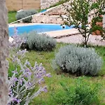 Heritage House Vrime - Stone House With Heated Pool *