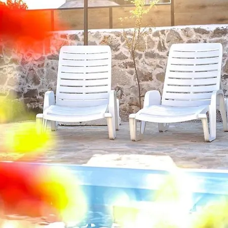 Heritage House Vrime - Stone House With Heated Pool