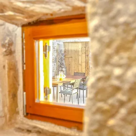 ヴィラ Heritage House Vrime - Stone House With Heated Pool *
