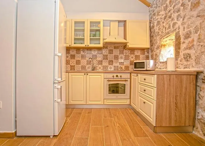 Heritage House Vrime - Stone House With Heated Pool Villa *