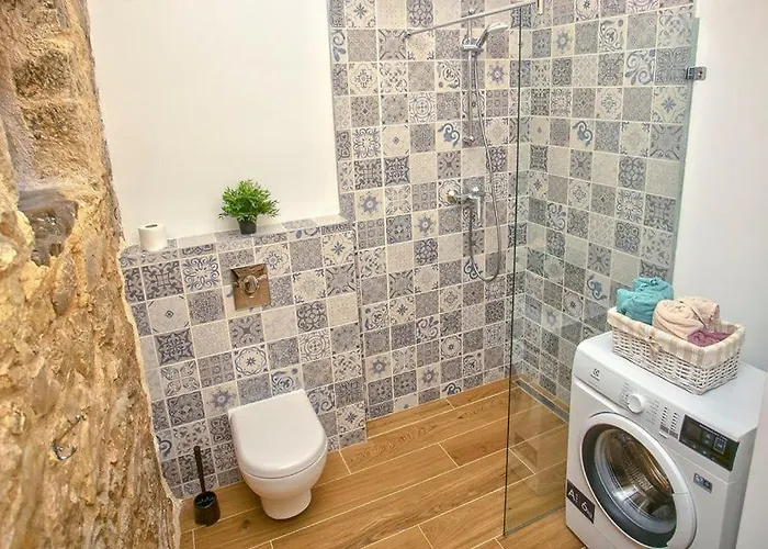 Heritage House Vrime - Stone House With Heated Pool * Velika Cista (Sibenik-Knin)