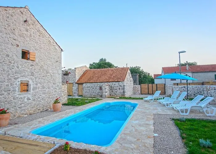Heritage House Vrime - Stone House With Heated Pool Villa *