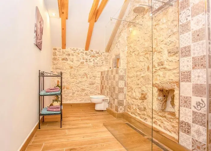 Villa Heritage House Vrime - Stone House With Heated Pool Velika Cista (Sibenik-Knin)