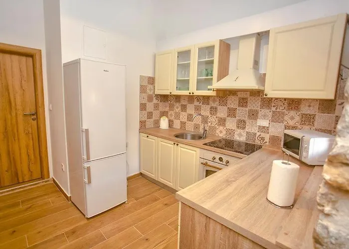 Heritage House Vrime - Stone House With Heated Pool Velika Cista (Sibenik-Knin)