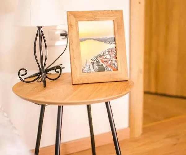 Villa Heritage House Vrime - Stone House With Heated Pool