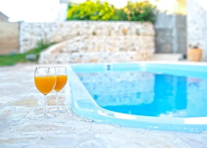 Heritage House Vrime - Stone House With Heated Pool * Velika Cista (Sibenik-Knin)